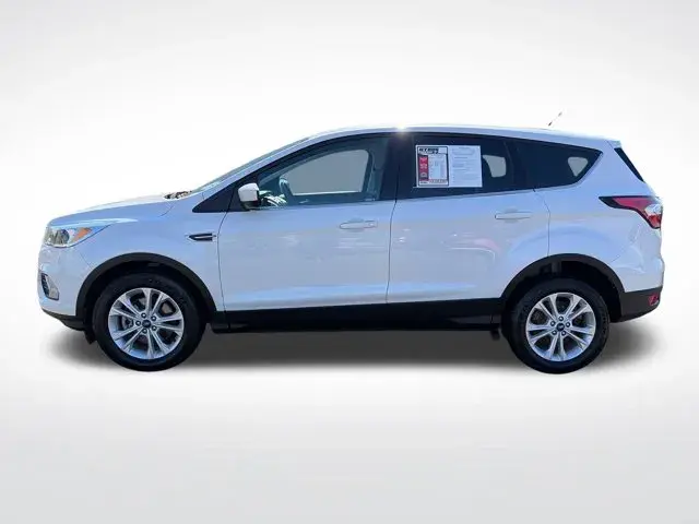 2017 Ford Escape SE 4WD photo 3