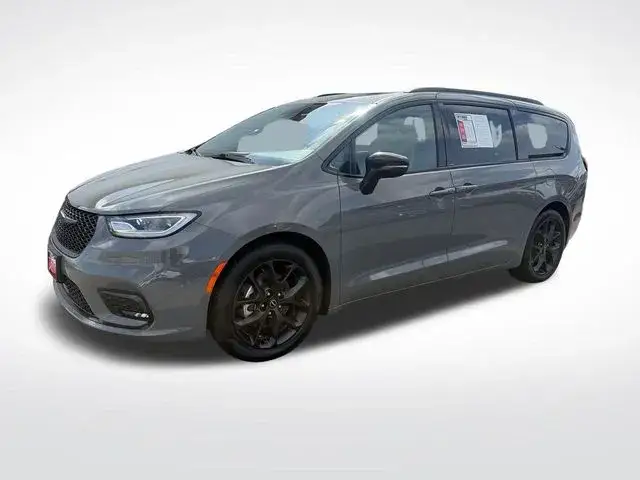 2025 Chrysler Pacifica Limited photo 1