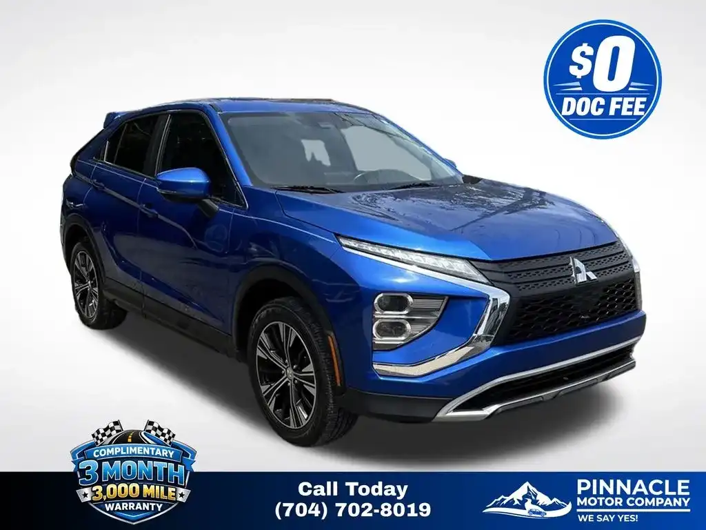 2022 Mitsubishi Eclipse Cross SE S-AWC's photo