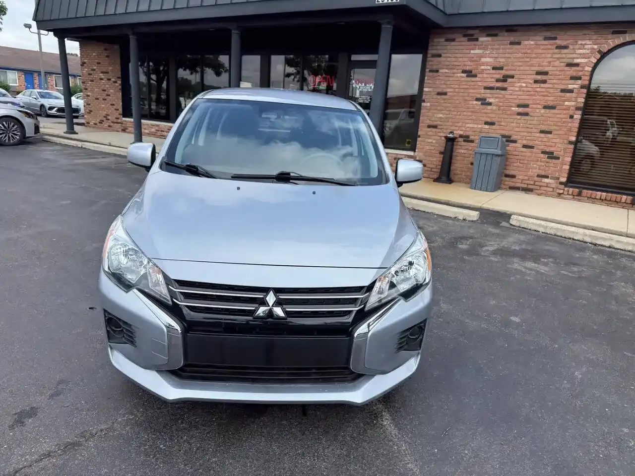 2024 Mitsubishi Mirage ES CVT's photo