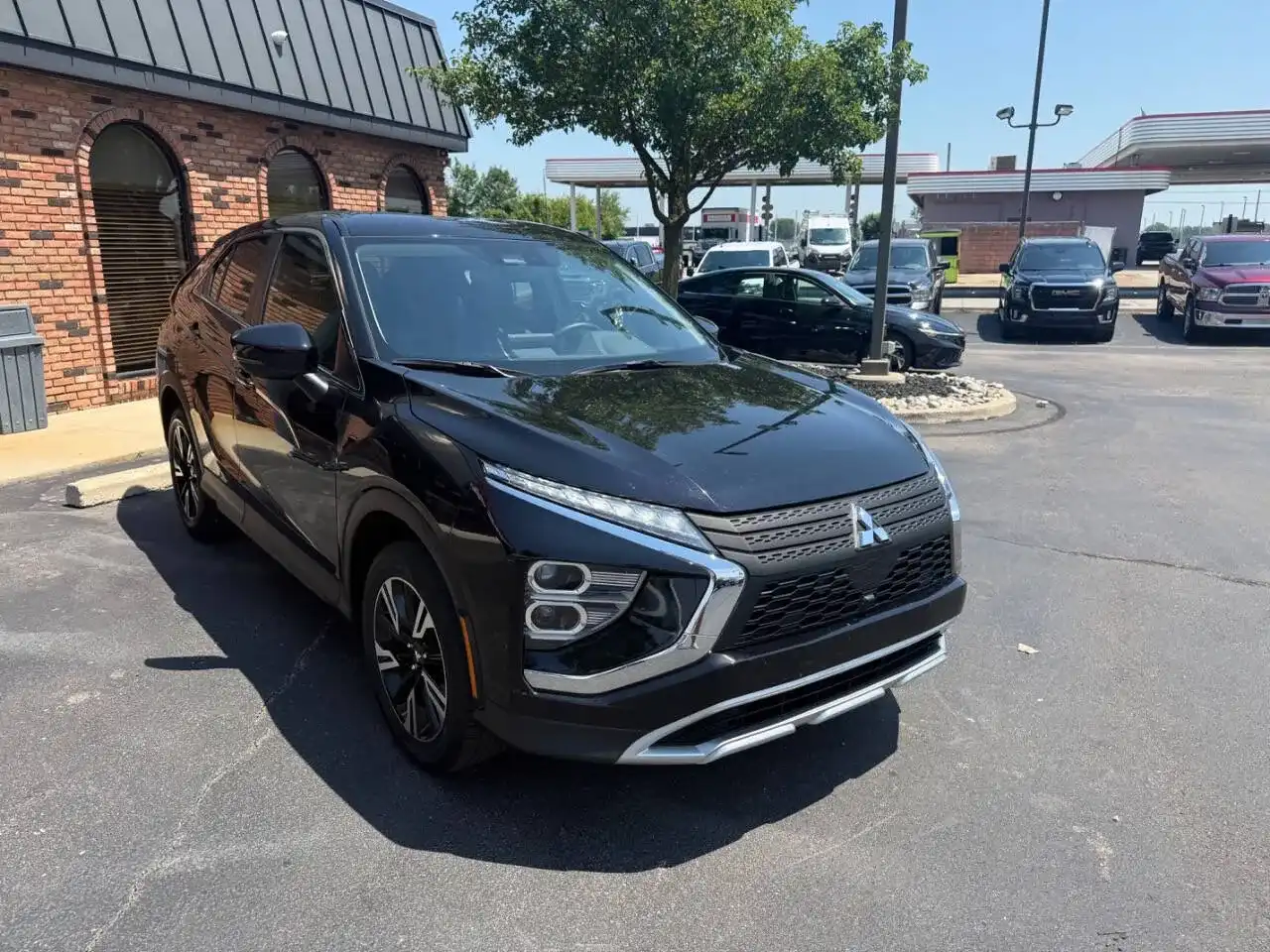 2026 Mitsubishi Eclipse Cross SE S-AWC's photo