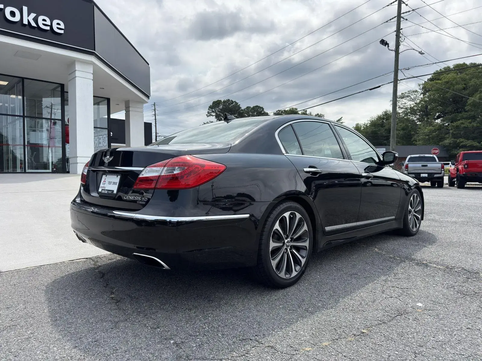 2012 Hyundai Genesis 5.0 R-Spec photo 5