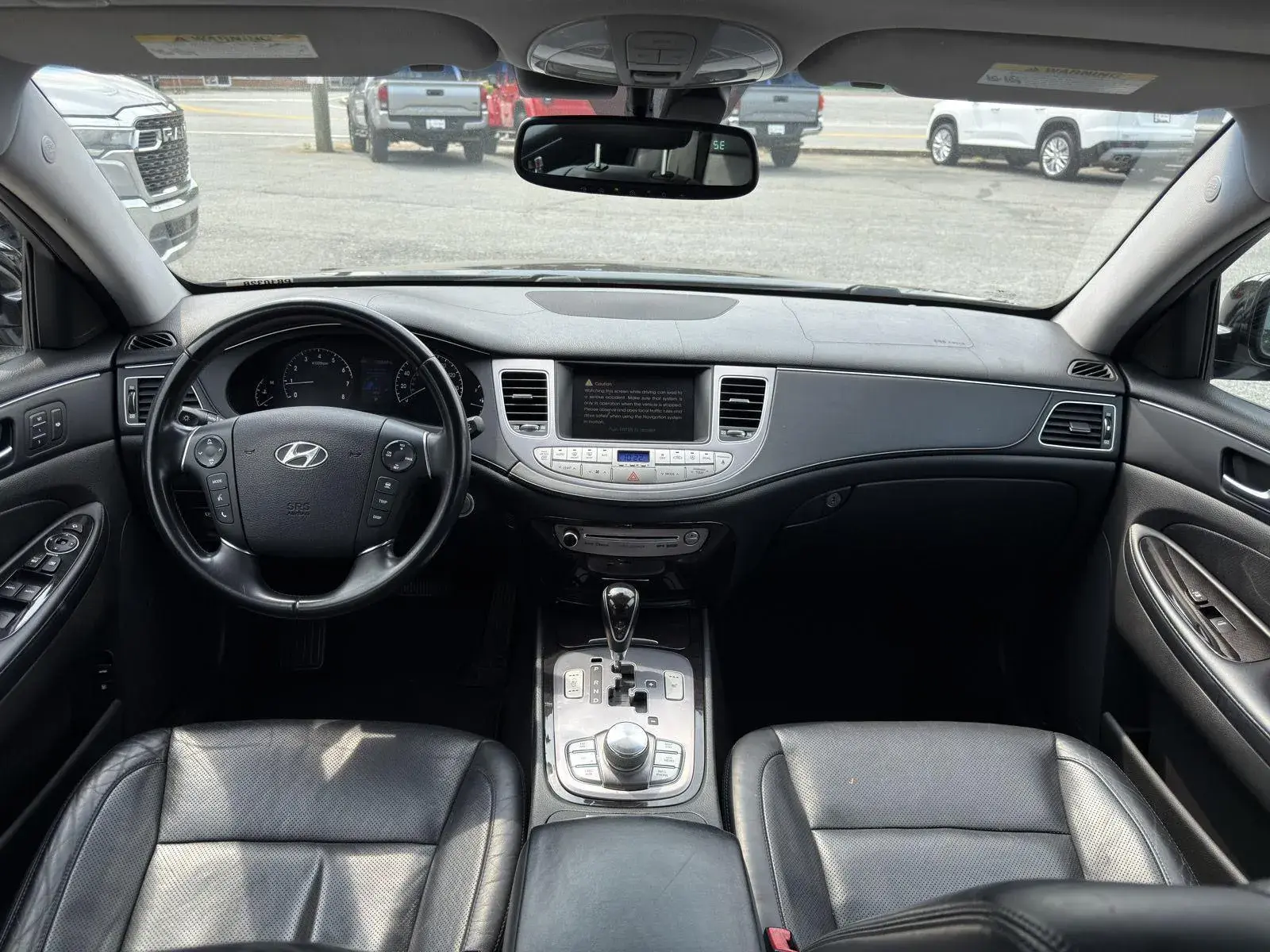 2012 Hyundai Genesis 5.0 R-Spec photo 4