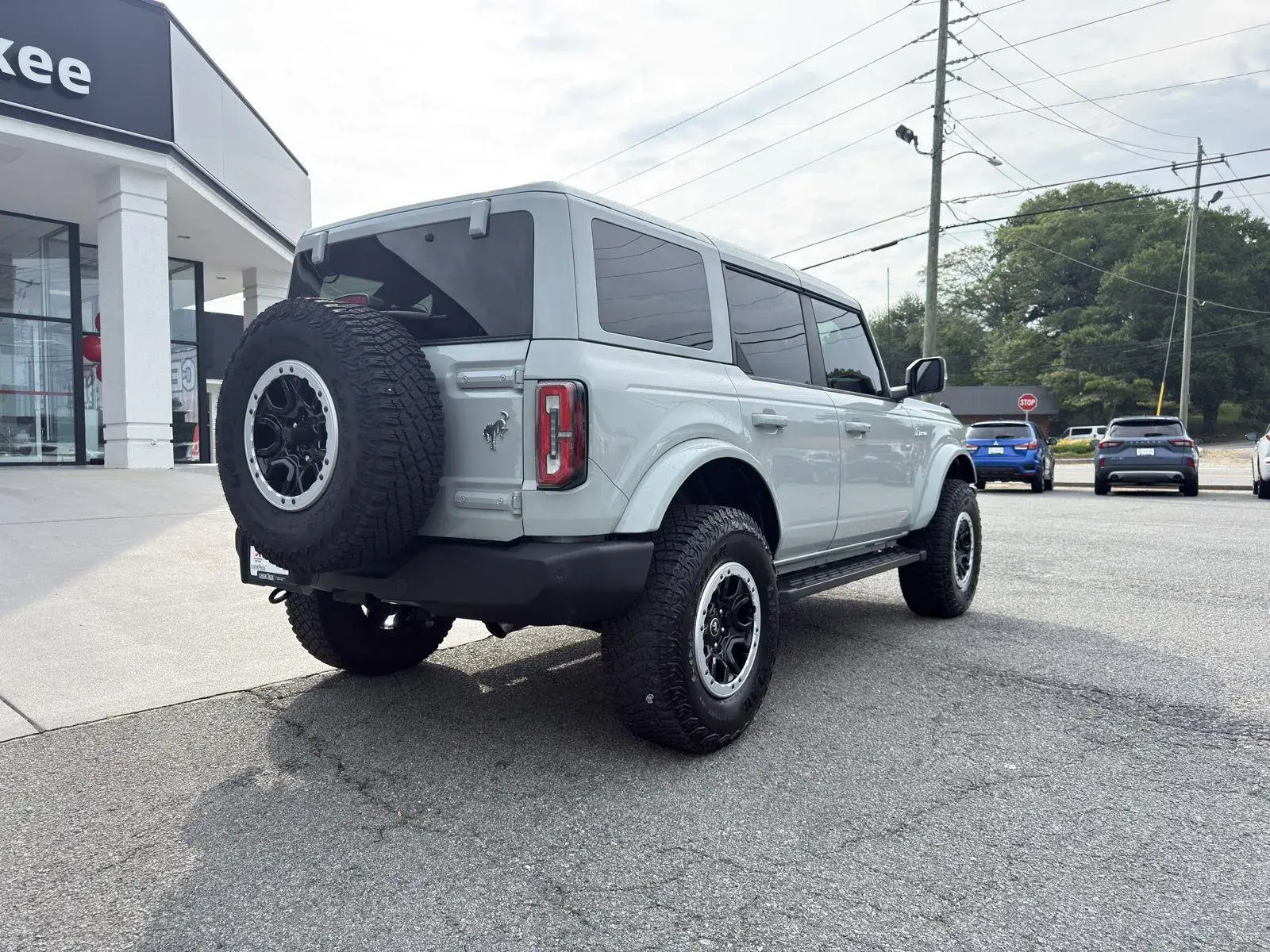 2024 Ford Bronco Outer Banks 4x4 photo 5