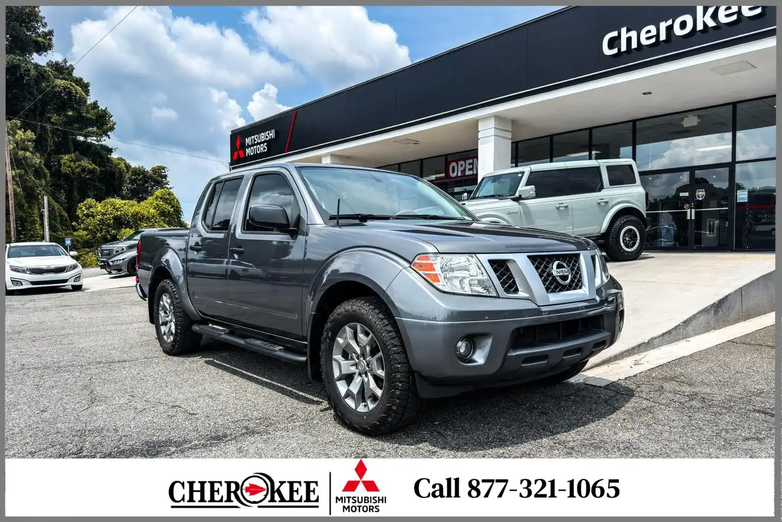 2021 Nissan Frontier SV Crew Cab 4X2 SWB's photo