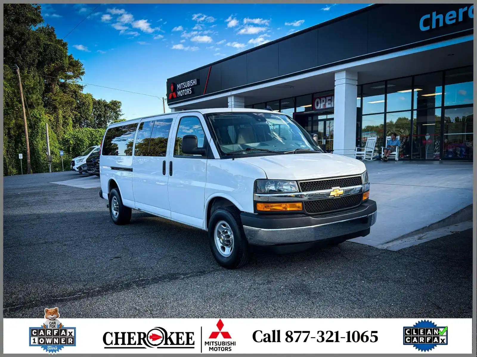 2024 Chevrolet Express LT 3500 Extended's photo