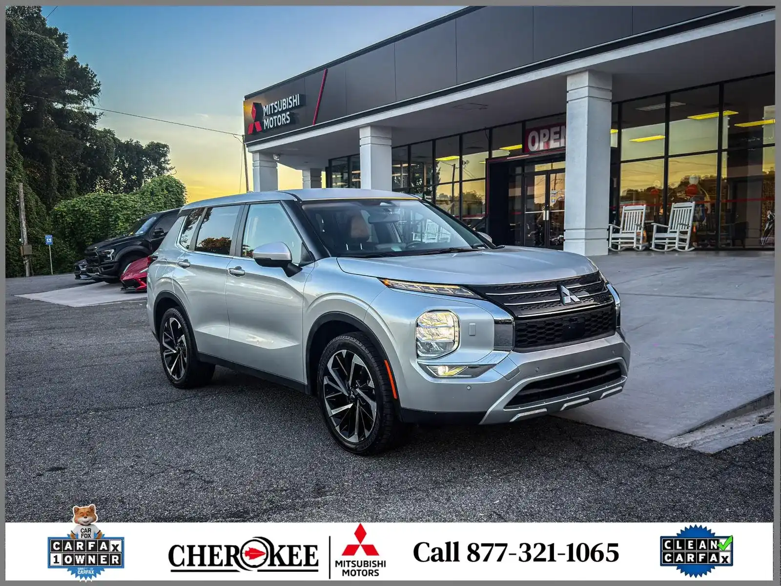 2024 Mitsubishi Outlander SE S-AWC's photo