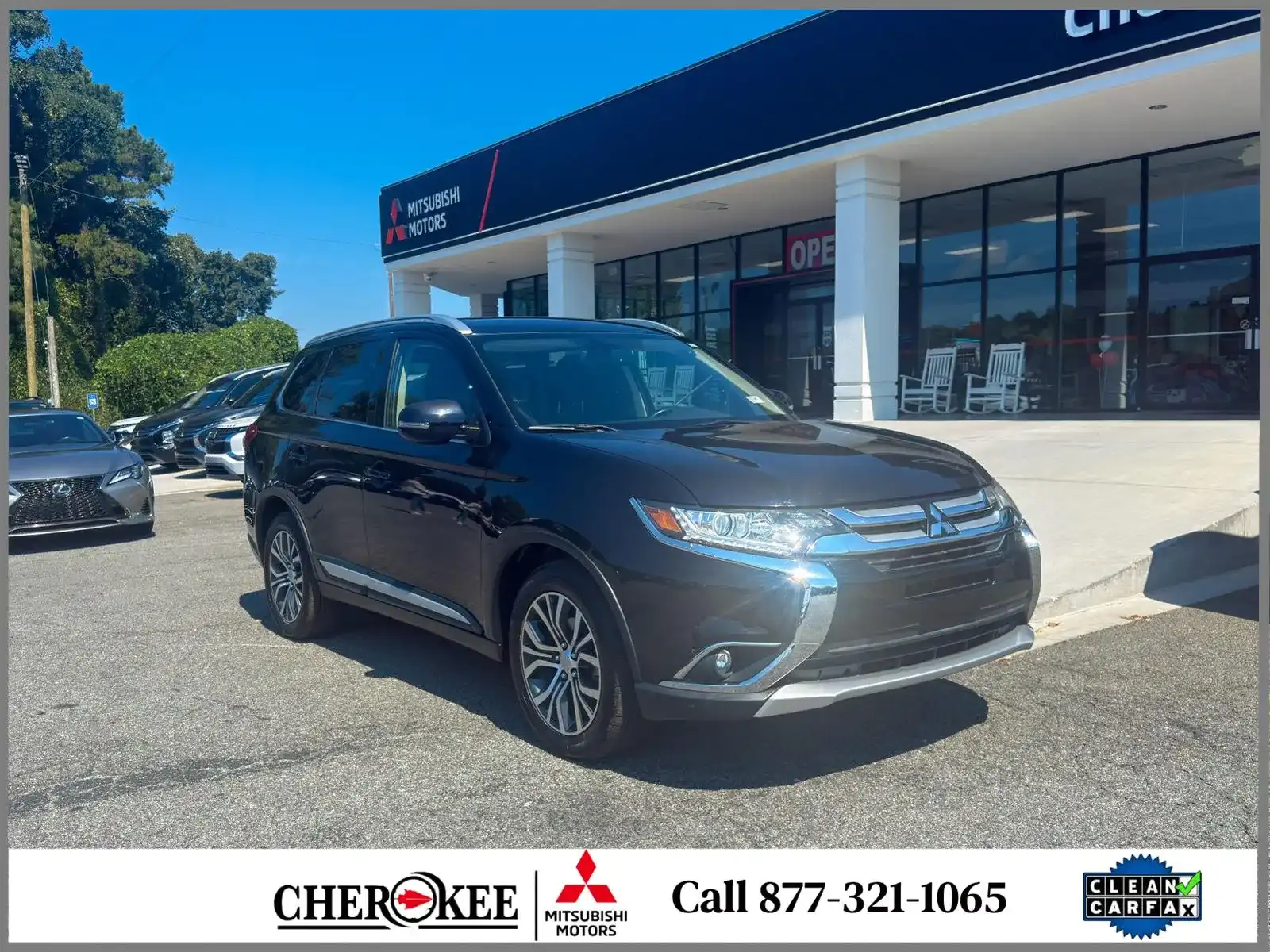 2017 Mitsubishi Outlander SEL FWD's photo