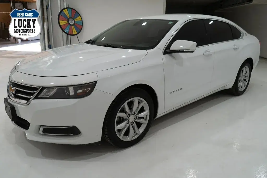 2017 Chevrolet Impala 1LT photo 4