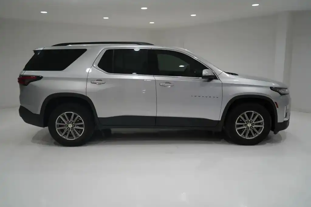 2022 Chevrolet Traverse FWD 1LT's photo