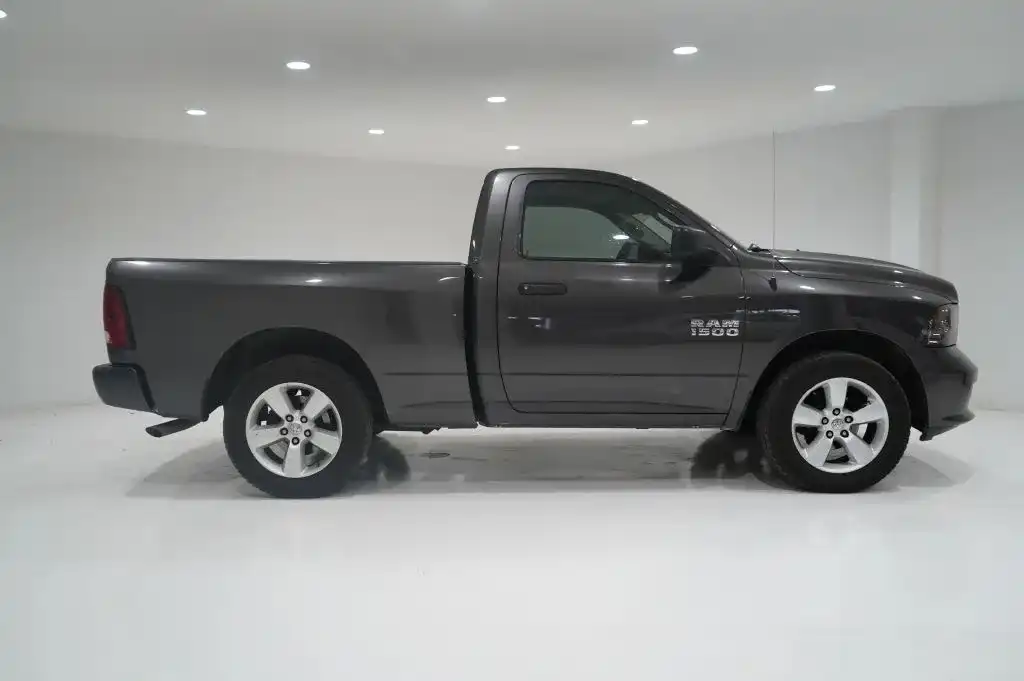 2016 RAM 1500 Express Regular Cab 6'4" (Fleet)'s photo