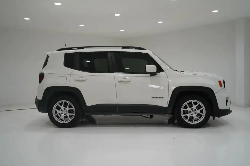 2020 Jeep Renegade Latitude FWD's photo