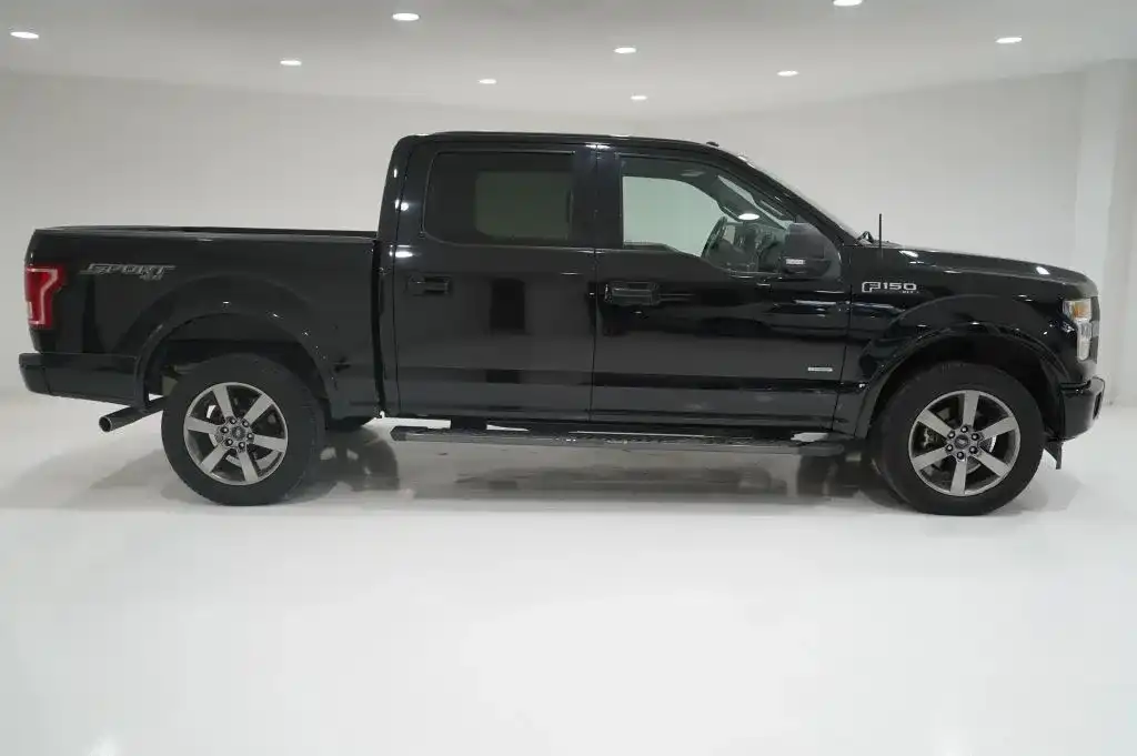 2017 Ford F-150 XLT 4WD SuperCrew 5-1/2' Box's photo