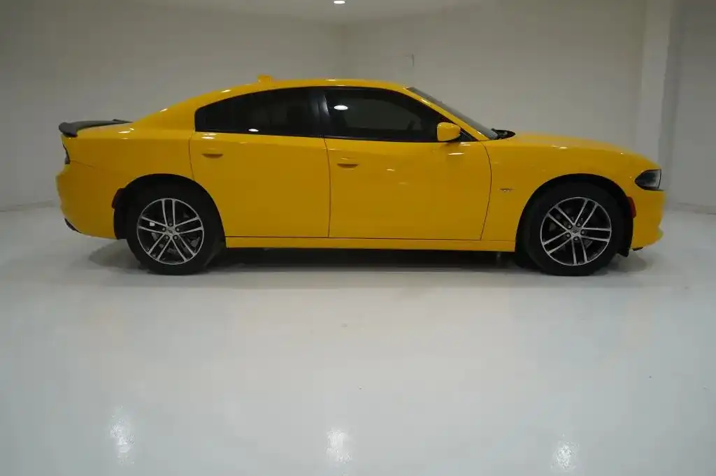 2018 Dodge Charger GT AWD Plus's photo