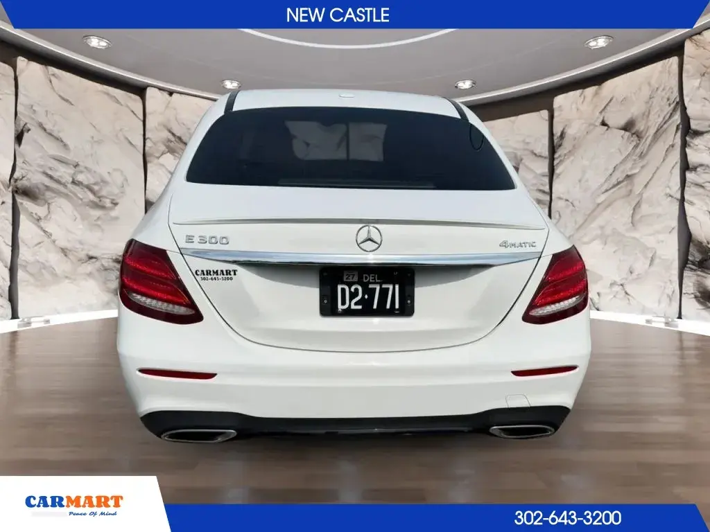 2019 Mercedes-Benz E-Class E300 4MATIC photo 5