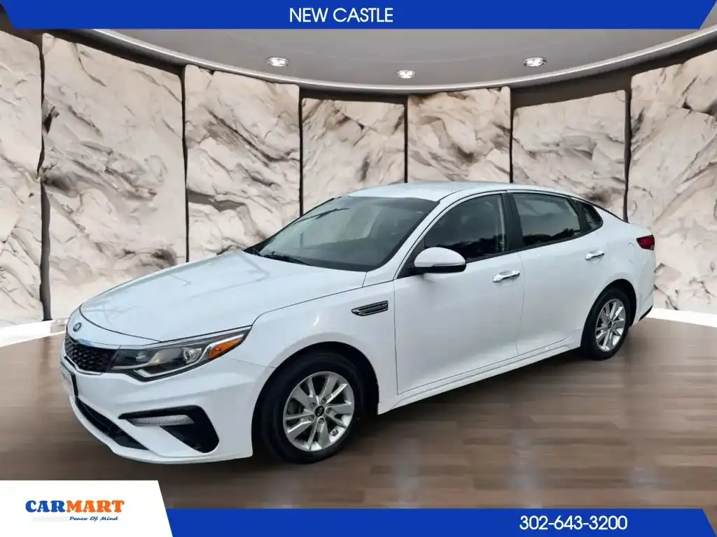 2019 Kia Optima LX Auto's photo