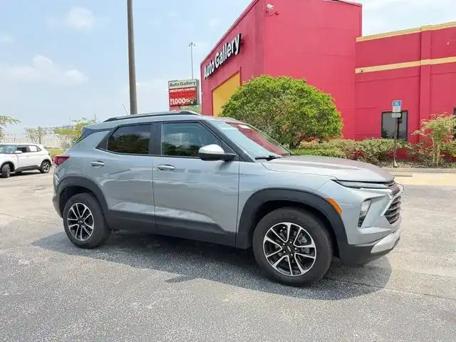 2025 Chevrolet Trailblazer LT AWD's photo