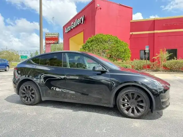 2023 Tesla Model Y Long Range Dual Motor AWD's photo