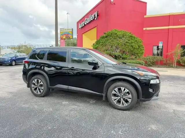 2023 Nissan Rogue SV AWD's photo