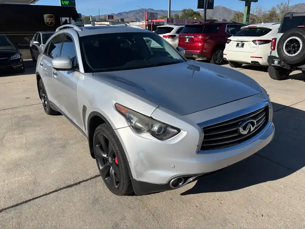 2014 INFINITI QX70 5.0 AWD's photo