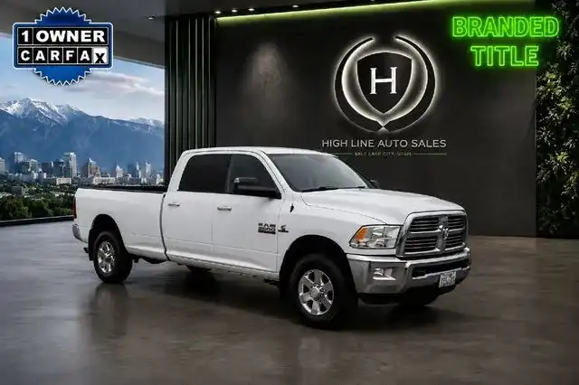 2015 RAM 2500 Tradesman 4WD Crew Cab SWB's photo