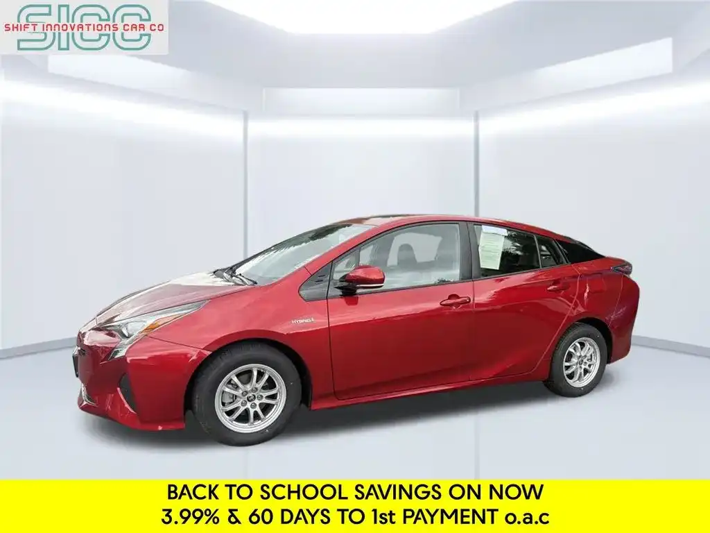 2017 Toyota Prius Four's photo