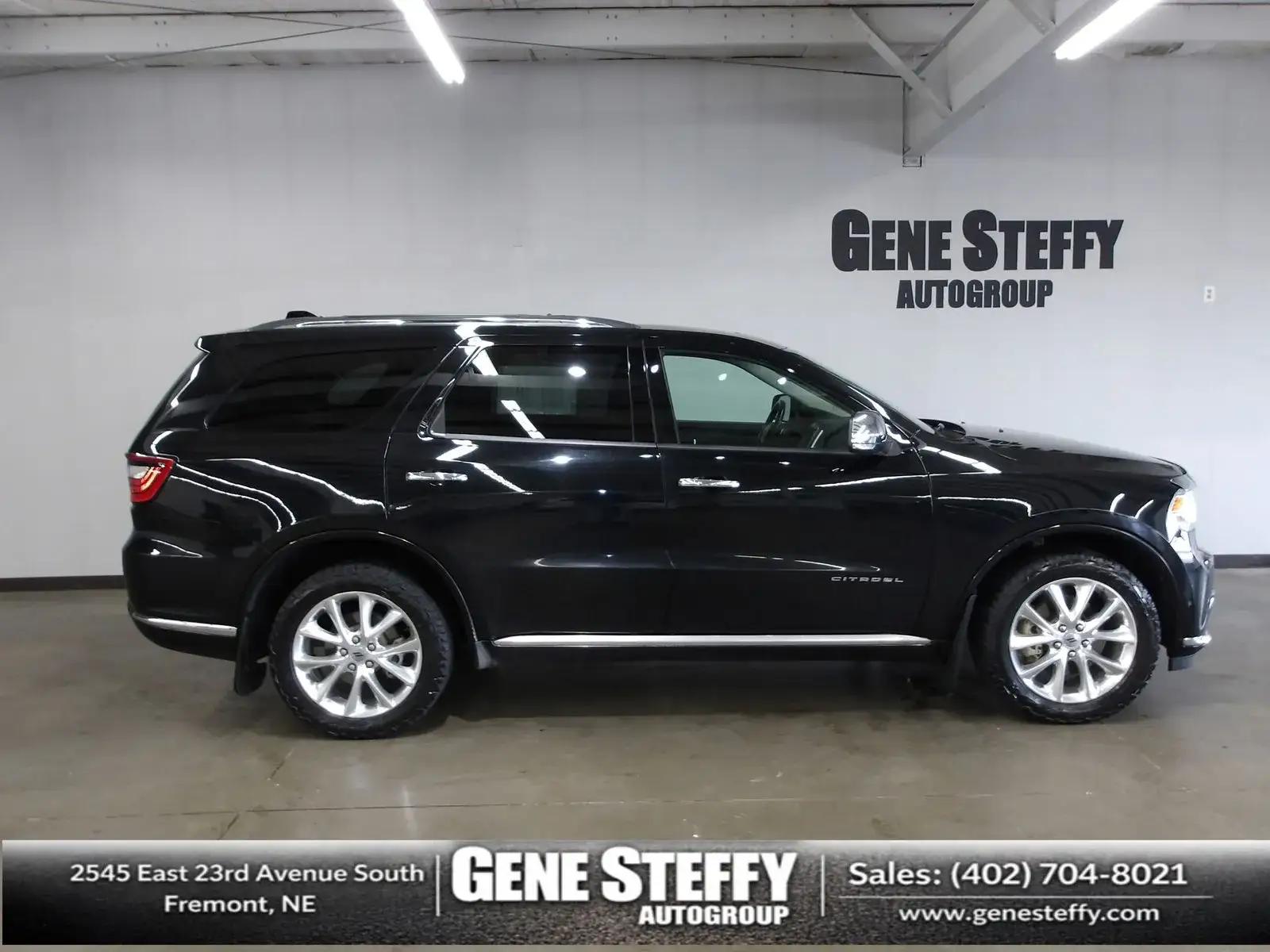 2020 Dodge Durango Citadel AWD photo 1