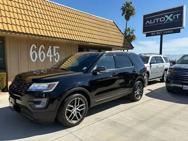 2017 Ford Explorer XLT FWD's photo