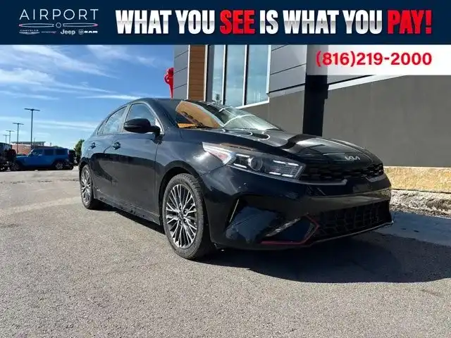 2023 Kia Forte GT-Line AT's photo