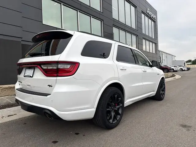 2023 Dodge Durango R/T Plus AWD photo 3
