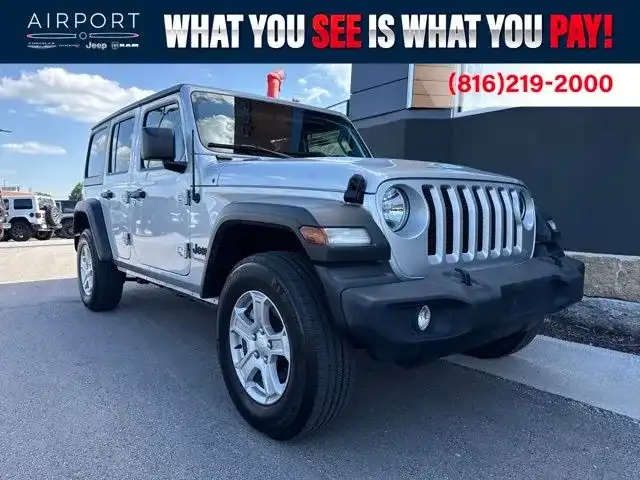 2022 Jeep Wrangler Sport S's photo