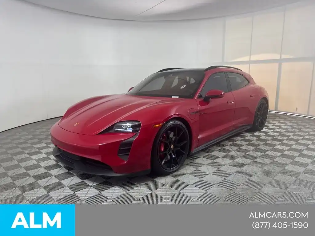 2023 Porsche Taycan GTS Sport Turismo's photo