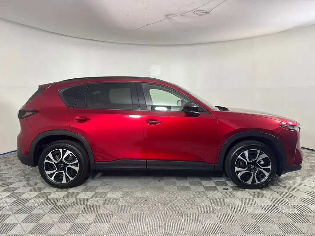 2026 Mazda CX-5 Preferred AWD Auto S photo 5