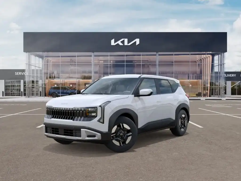 2027 Kia Seltos LX AWD's photo