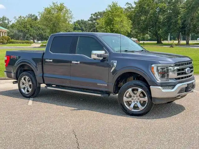 2021 Ford F-150 Lariat 4x4 SuperCrew 5-1/2 Box's photo