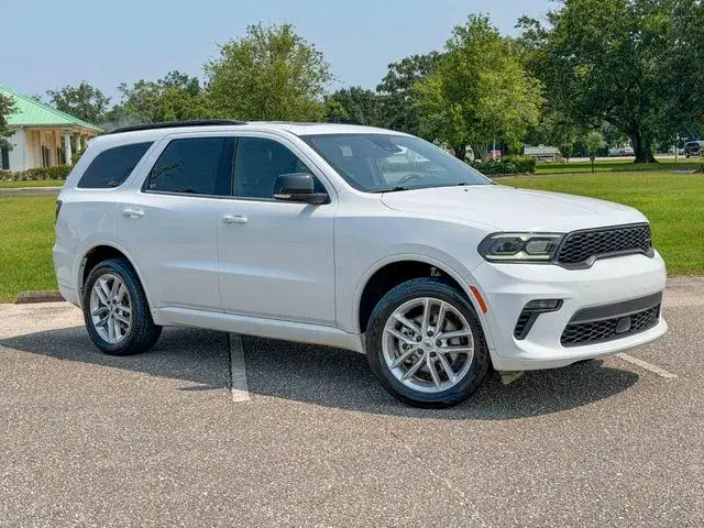 2023 Dodge Durango GT Plus AWD photo 1