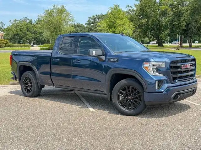 2020 GMC Sierra 4WD Double Cab Standard Box Elevation's photo