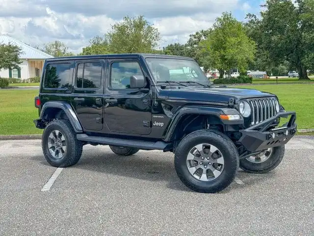 2023 Jeep Wrangler Sahara's photo