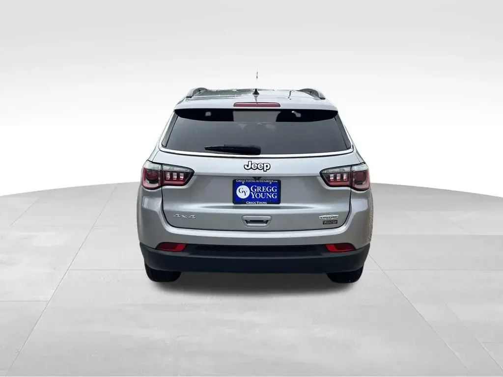 2018 Jeep Compass Latitude 4WD photo 5