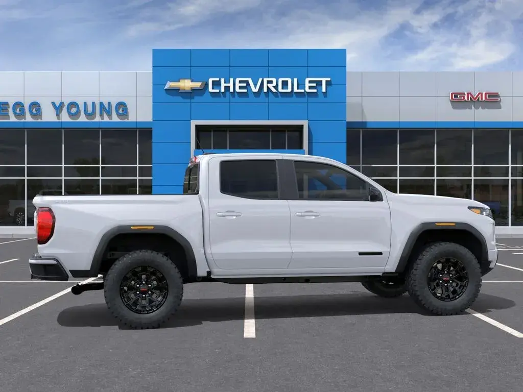 2026 GMC Canyon 4WD Elevation Crew Cab Short Box photo 5