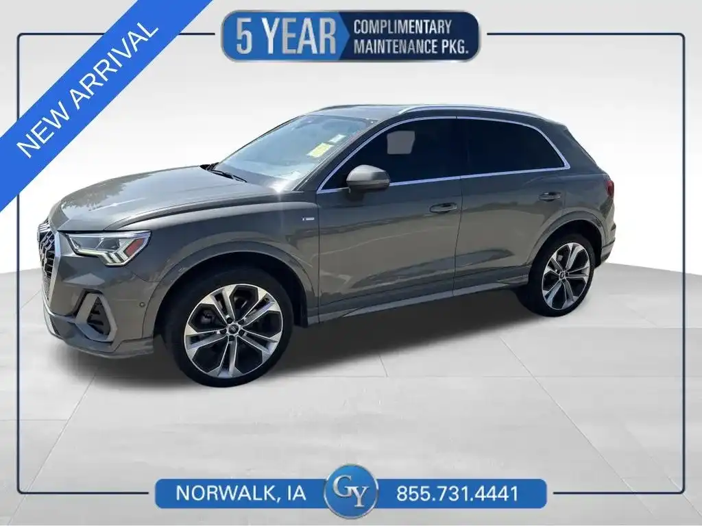 2021 Audi Q3 45 TFSI S Line Premium Plus quattro's photo