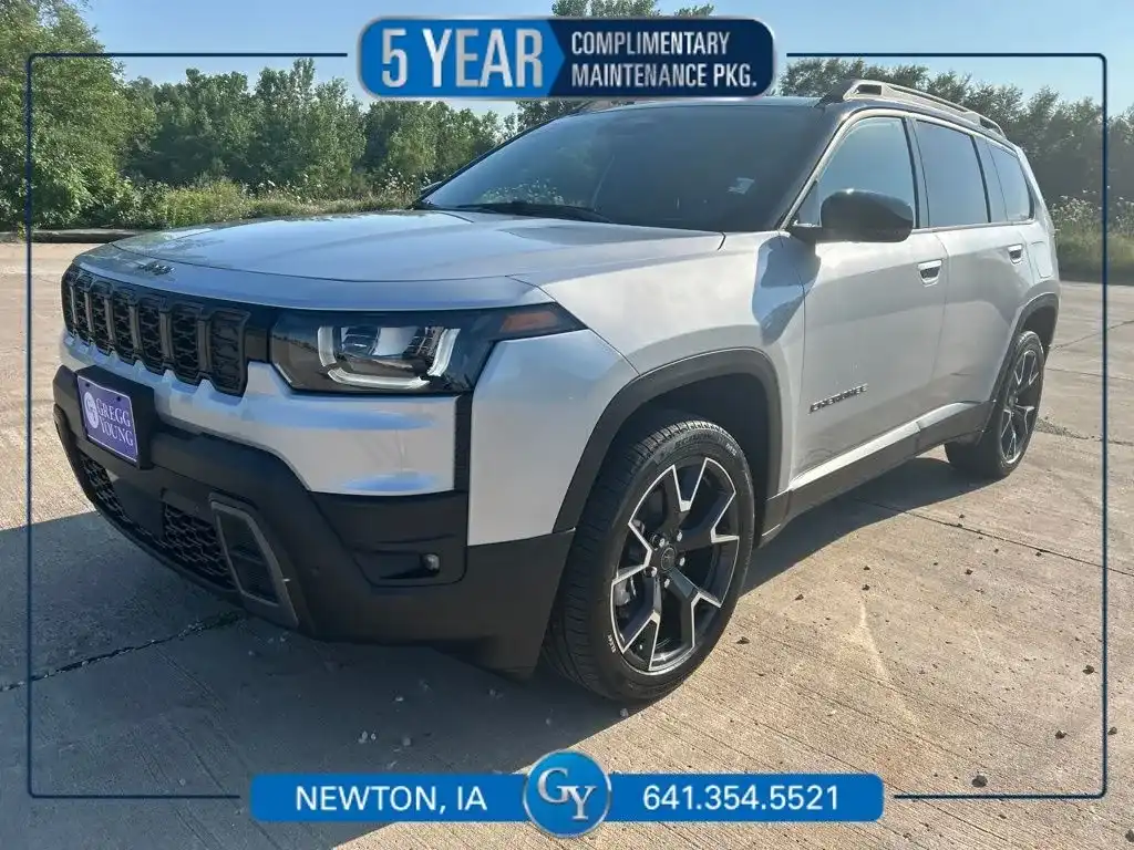 2026 Jeep Cherokee Overland HEV 4X4's photo