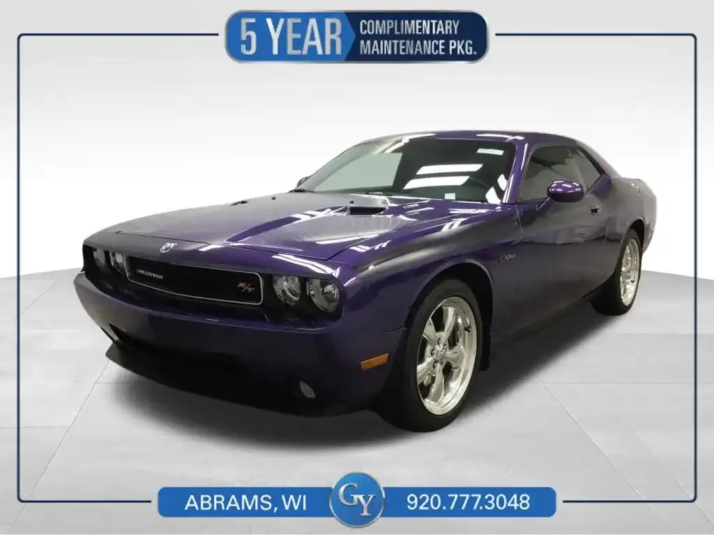 2010 Dodge Challenger R/T's photo