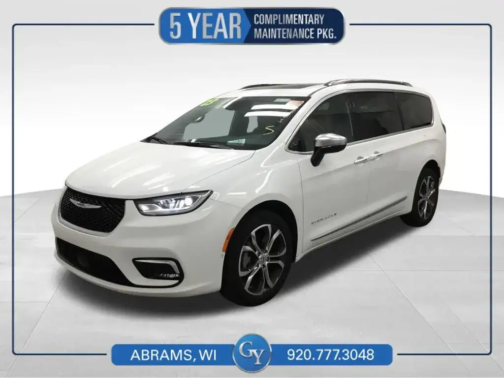 2023 Chrysler Pacifica Pinnacle AWD photo 1
