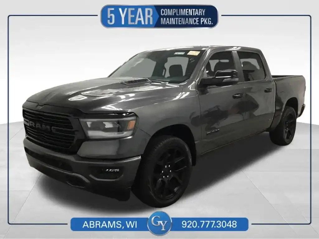 2024 RAM 1500 Laramie 4x4 Crew Cab 5'7's photo