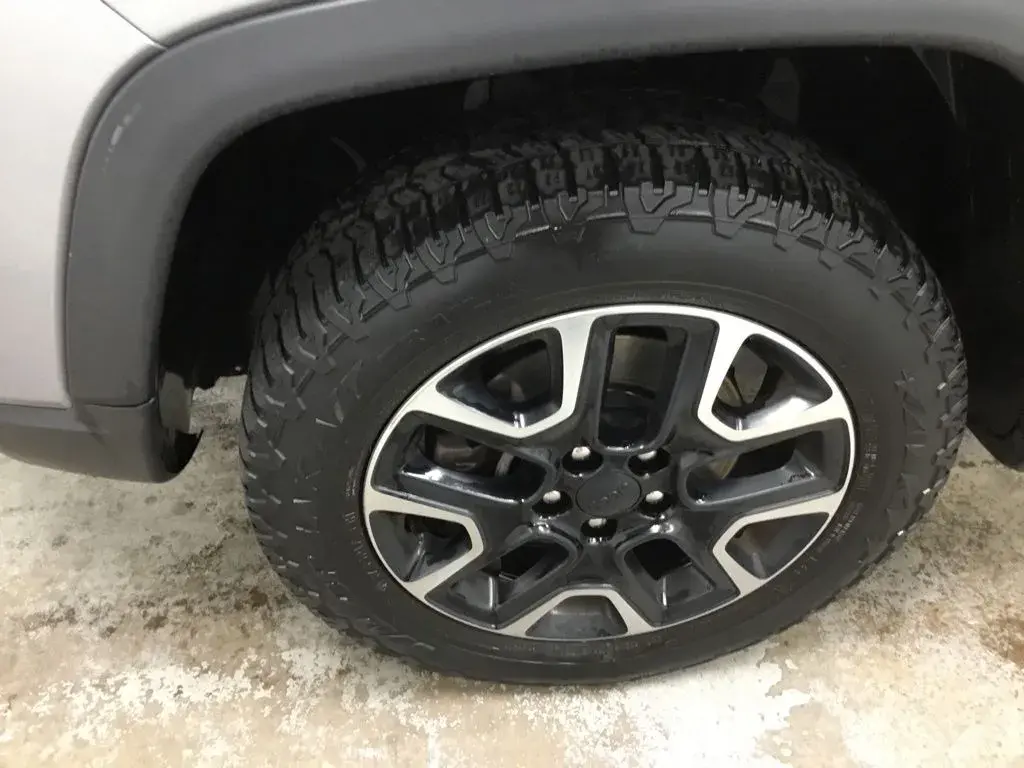 2019 Jeep Compass Trailhawk 4X4 photo 4
