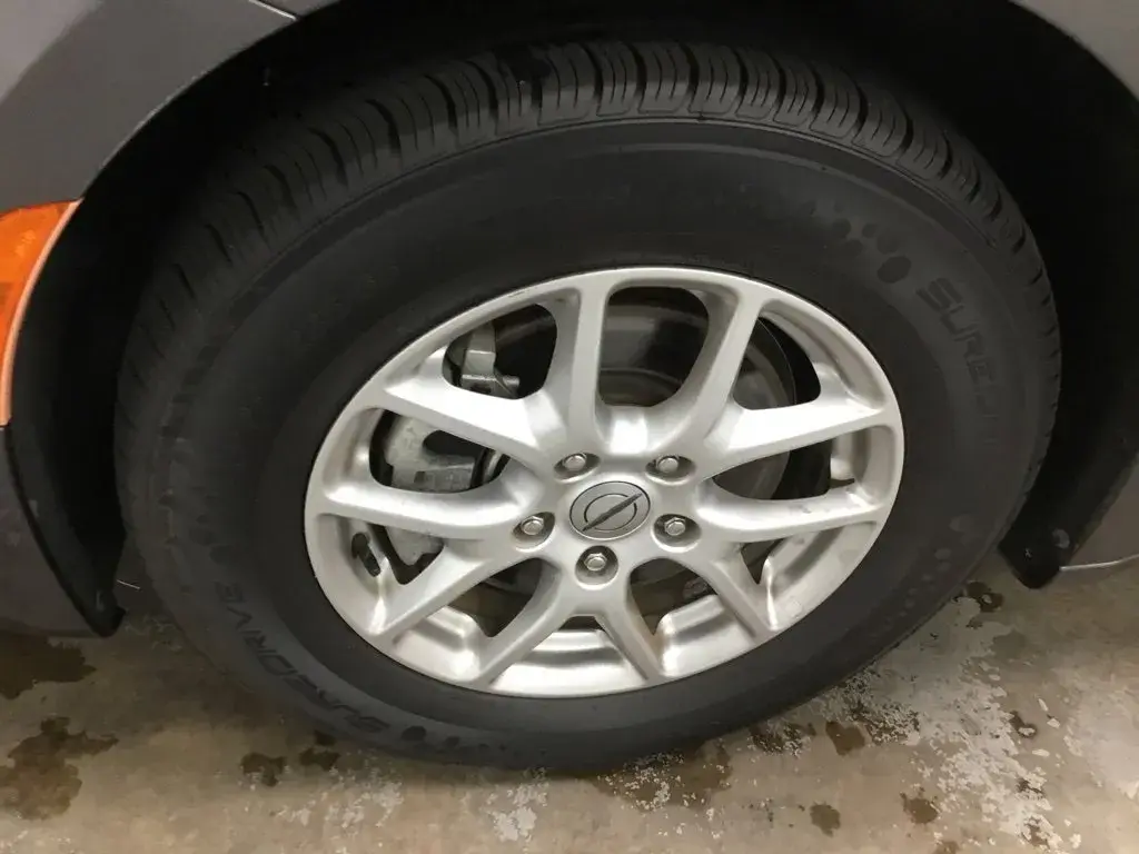2023 Chrysler Pacifica Touring L photo 4