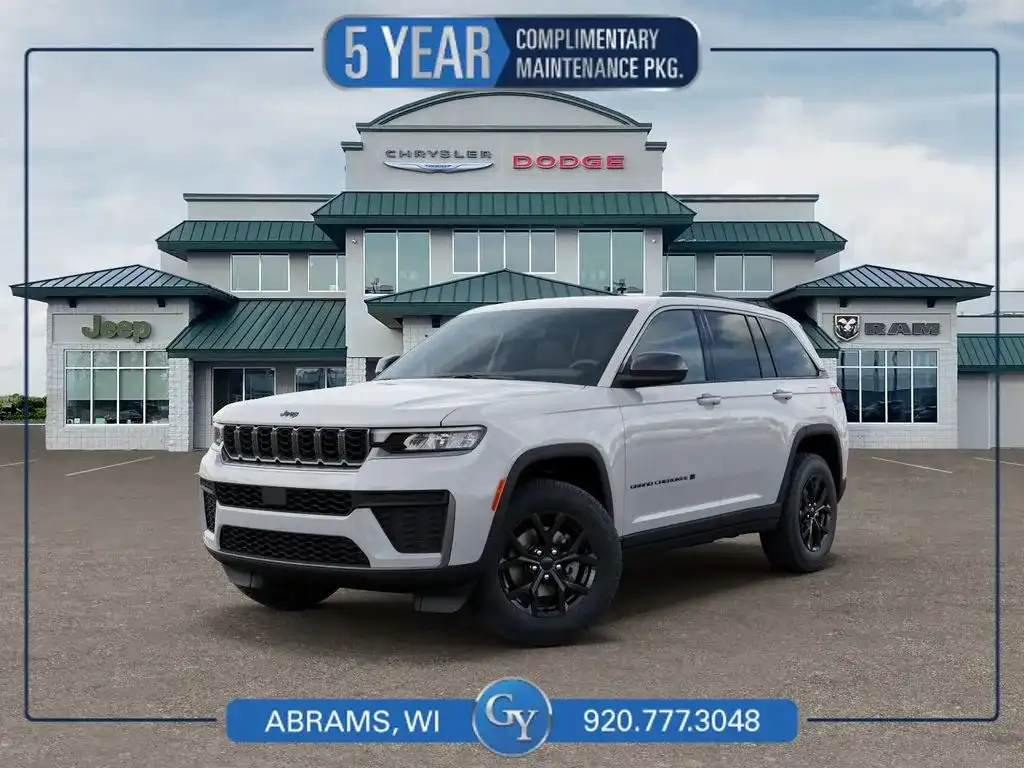 2026 Jeep Grand Cherokee Laredo Altitude 4WD's photo
