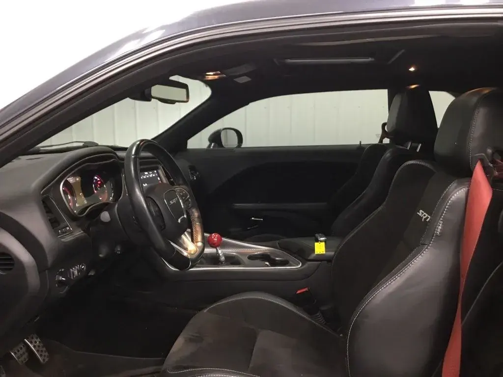 2017 Dodge Challenger SRT Hellcat photo 5
