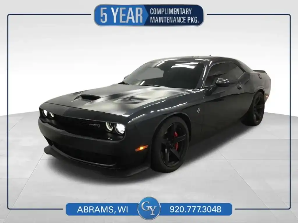 2017 Dodge Challenger SRT Hellcat's photo
